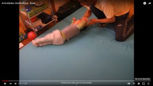 Padre y niño haciendo croquets